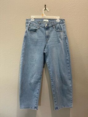 Nicole Miller High Rise Barrel Leg Jeans Sz 10 EUC